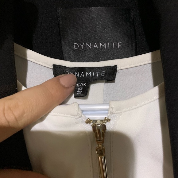 Dress clothes - Picture 7 of 8